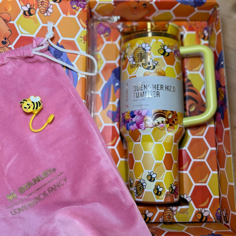 Stanley Quencher H2.0 Tumbler - 🍯Winnie the Pooh 🍯